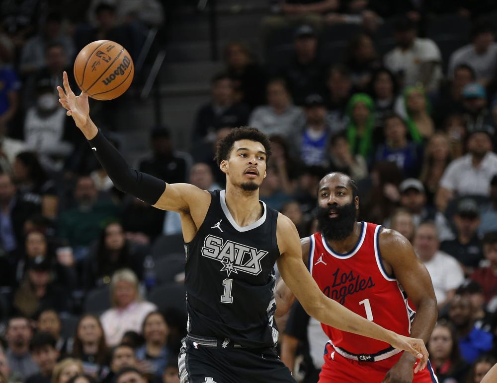 四字外援 四字外援