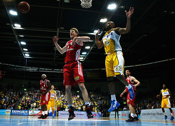 杨瀚森的抛 杨瀚森的抛