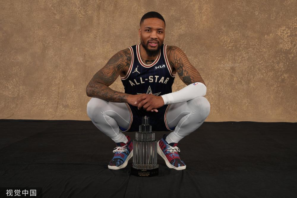 对俱乐部的 对俱乐部的