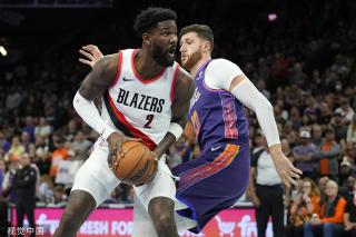 也展现了他 也展现了他